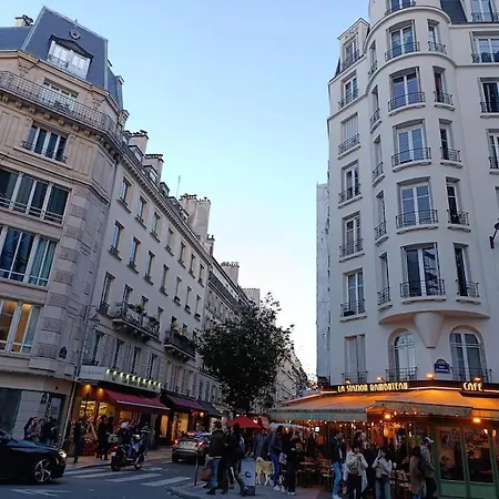 Apartment Flat 31m2 Near Pompidou Center, Marais, Les Halles, Mobility Lease Only *